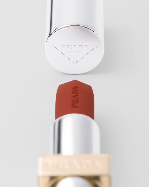 Prada Monochrome Hyper Matte lipstick - B06 - DRAGON - B06 - DRAGON Prada Monochrome Hyper Matte lipstick - B06 - DRAGON - B06 - DRAGON