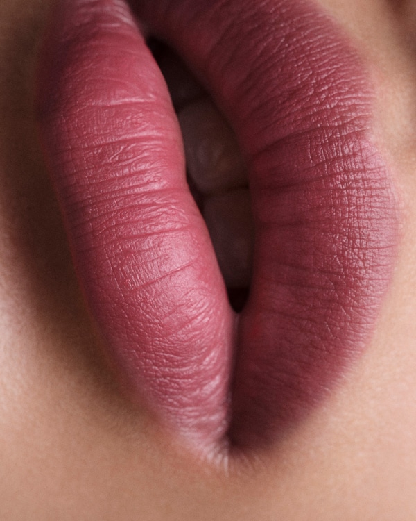 Prada Monochrome Soft Matte lipstick - B105 - TONKA - B105 - TONKA Prada Monochrome Soft Matte lipstick - B105 - TONKA - B105 - TONKA