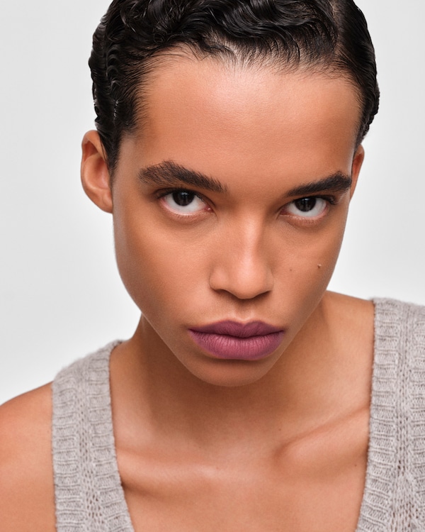 Prada Monochrome Soft Matte lipstick - B105 - TONKA - B105 - TONKA Prada Monochrome Soft Matte lipstick - B105 - TONKA - B105 - TONKA