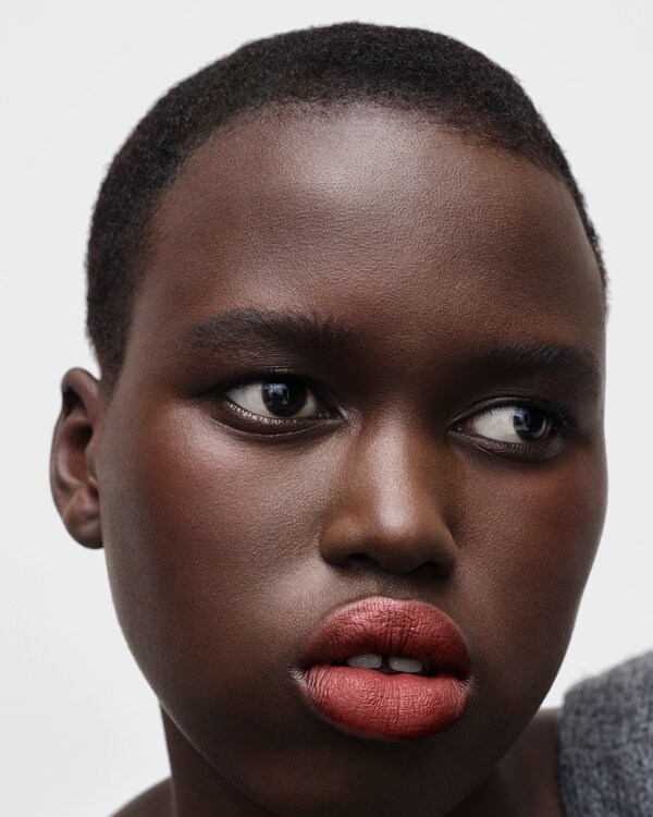 Prada Monochrome Soft Matte lipstick - B106 - CARAMEL - B106 - CARAMEL Prada Monochrome Soft Matte lipstick - B106 - CARAMEL - B106 - CARAMEL