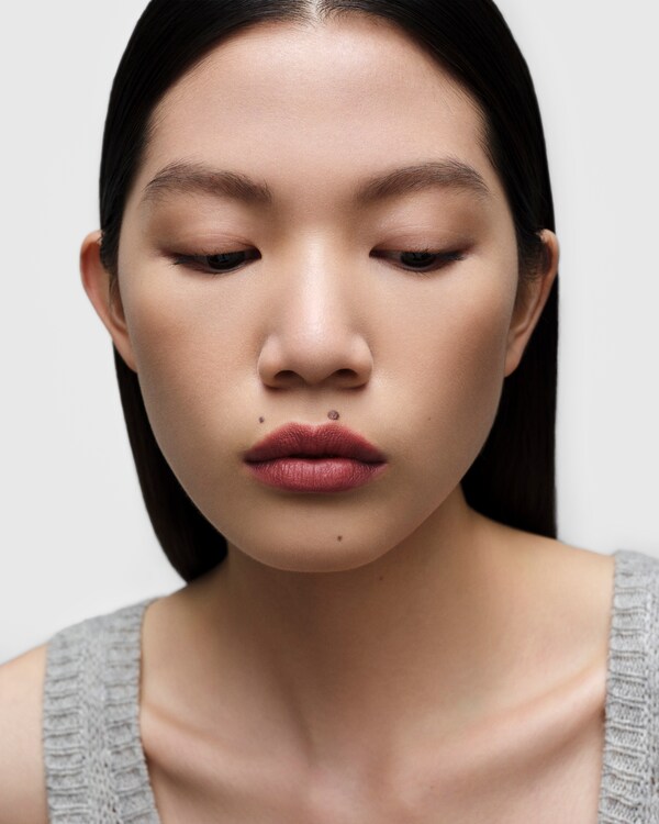 Prada Monochrome Soft Matte lipstick - B106 - CARAMEL - B106 - CARAMEL Prada Monochrome Soft Matte lipstick - B106 - CARAMEL - B106 - CARAMEL