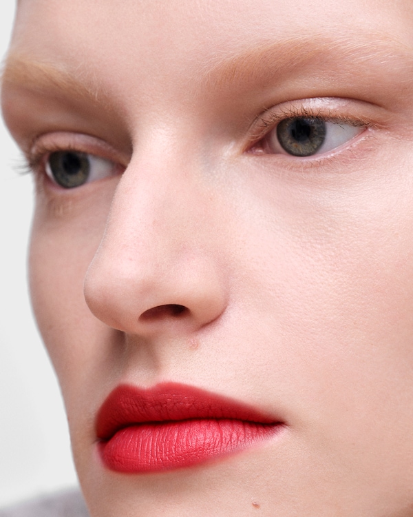 Prada Monochrome Soft Matte lipstick - R129 - LACCA - R129 - LACCA Prada Monochrome Soft Matte lipstick - R129 - LACCA - R129 - LACCA