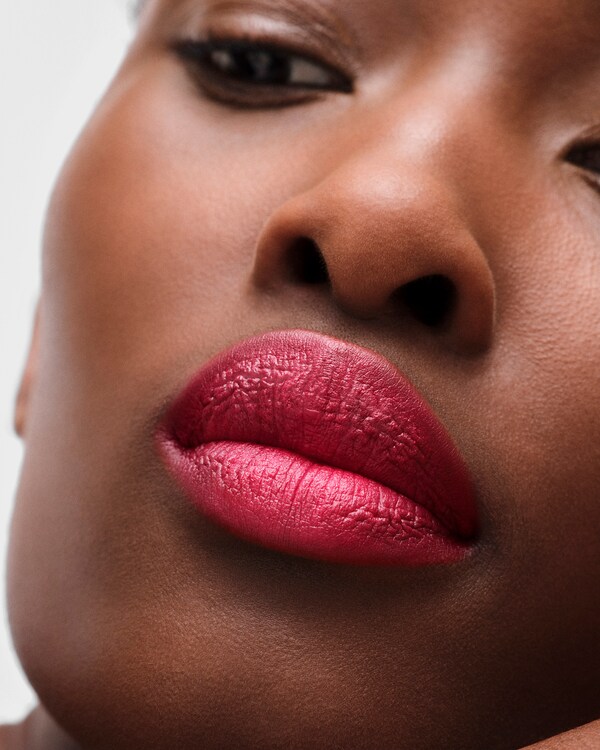 Prada Monochrome Soft Matte lipstick - P156 - CANDY - P156 - CANDY Prada Monochrome Soft Matte lipstick - P156 - CANDY - P156 - CANDY