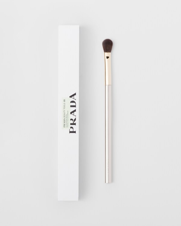 05 Eye blending brush - Neutral 05 Eye blending brush - Neutral