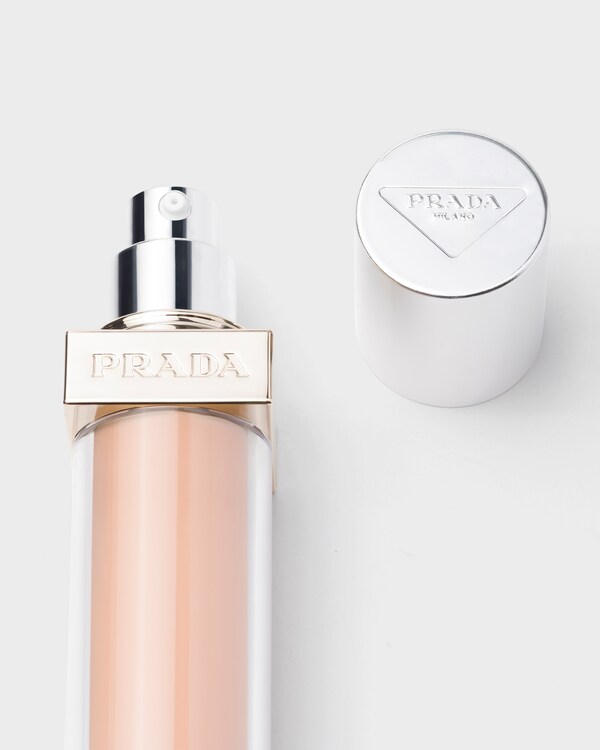 Prada Reveal Skin optimizing foundation - LC10 - LIGHT COOL - LC10 - LIGHT COOL Prada Reveal Skin optimizing foundation - LC10 - LIGHT COOL - LC10 - LIGHT COOL