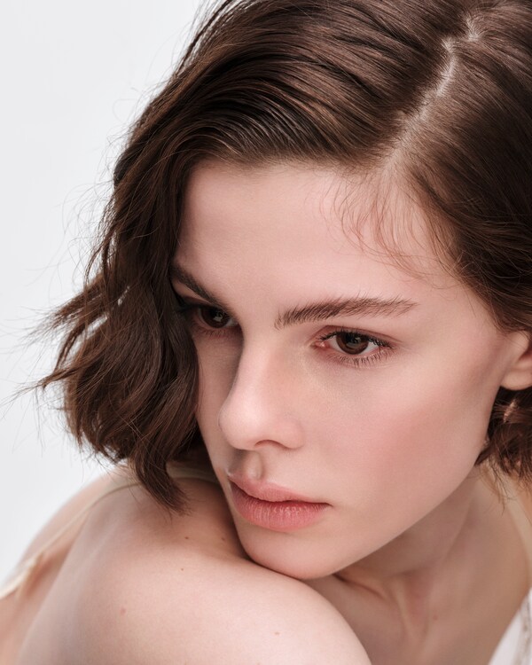 Prada Reveal Skin optimizing foundation refill - LN5 - LIGHT NEUTRAL - LN5 - LIGHT NEUTRAL Prada Reveal Skin optimizing foundation refill - LN5 - LIGHT NEUTRAL - LN5 - LIGHT NEUTRAL