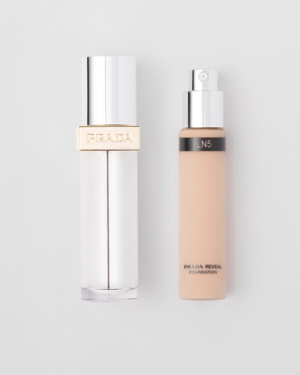 Prada Reveal Skin optimizing foundation refill - LN5 - LIGHT NEUTRAL - LN5 - LIGHT NEUTRAL Prada Reveal Skin optimizing foundation refill - LN5 - LIGHT NEUTRAL - LN5 - LIGHT NEUTRAL