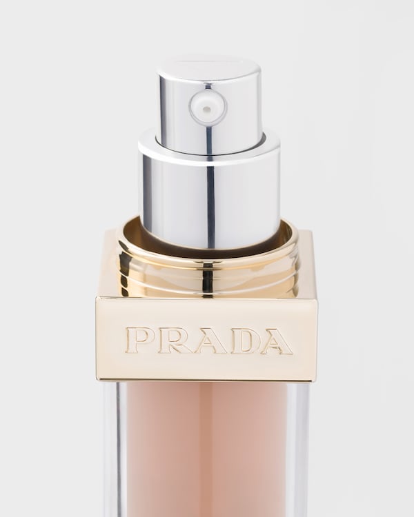 Prada Reveal Skin optimizing foundation - LN10 - LIGHT NEUTRAL - LN10 - LIGHT NEUTRAL Prada Reveal Skin optimizing foundation - LN10 - LIGHT NEUTRAL - LN10 - LIGHT NEUTRAL