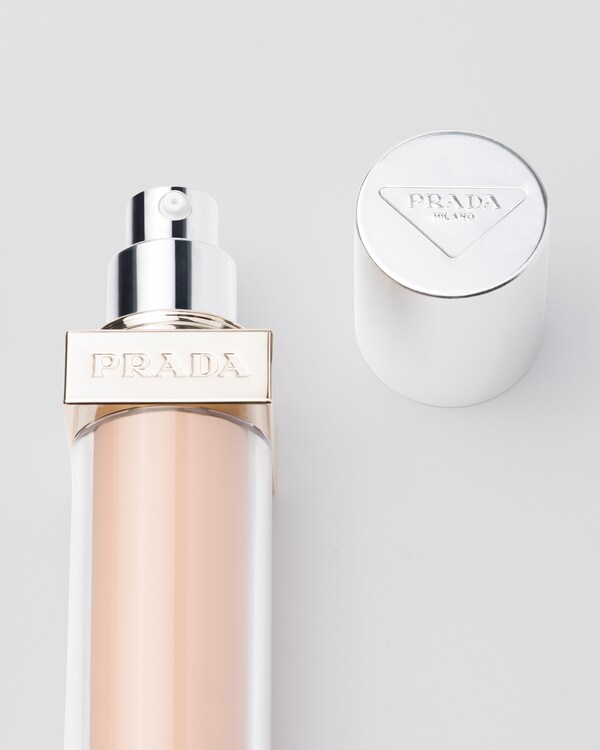 Prada Reveal Skin optimizing foundation - LN25 - LIGHT NEUTRAL - LN25 - LIGHT NEUTRAL Prada Reveal Skin optimizing foundation - LN25 - LIGHT NEUTRAL - LN25 - LIGHT NEUTRAL