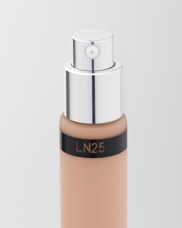 Prada Reveal Skin optimizing foundation refill - LN25 - LIGHT NEUTRAL - LN25 - LIGHT NEUTRAL Prada Reveal Skin optimizing foundation refill - LN25 - LIGHT NEUTRAL - LN25 - LIGHT NEUTRAL
