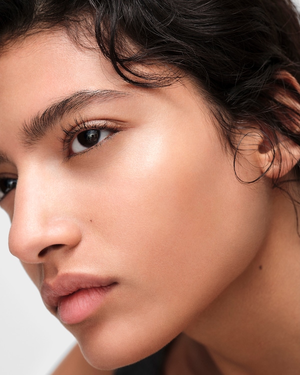 Prada Refine Blurring Extending Primer - U000 - UNIVERSAL Prada Refine Blurring Extending Primer - U000 - UNIVERSAL