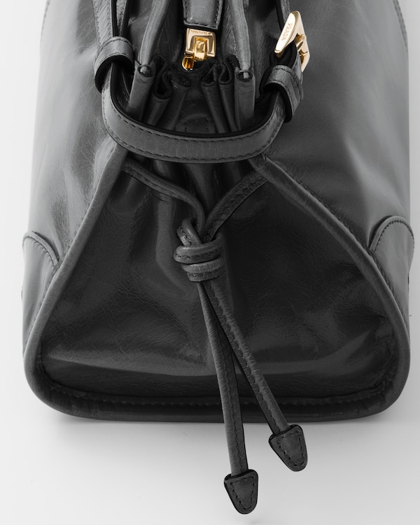Prada Bonnie中号皮革手袋 - 黑色 Prada Bonnie中号皮革手袋 - 黑色