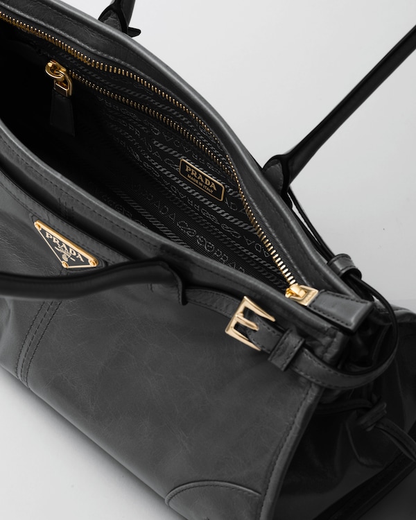 Prada Bonnie中号皮革手袋 - 黑色 Prada Bonnie中号皮革手袋 - 黑色