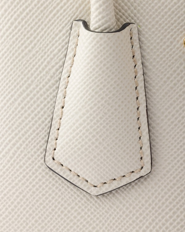 Prada Double Saffiano皮革迷你手袋 - 粉笔白/黑色 Prada Double Saffiano皮革迷你手袋 - 粉笔白/黑色