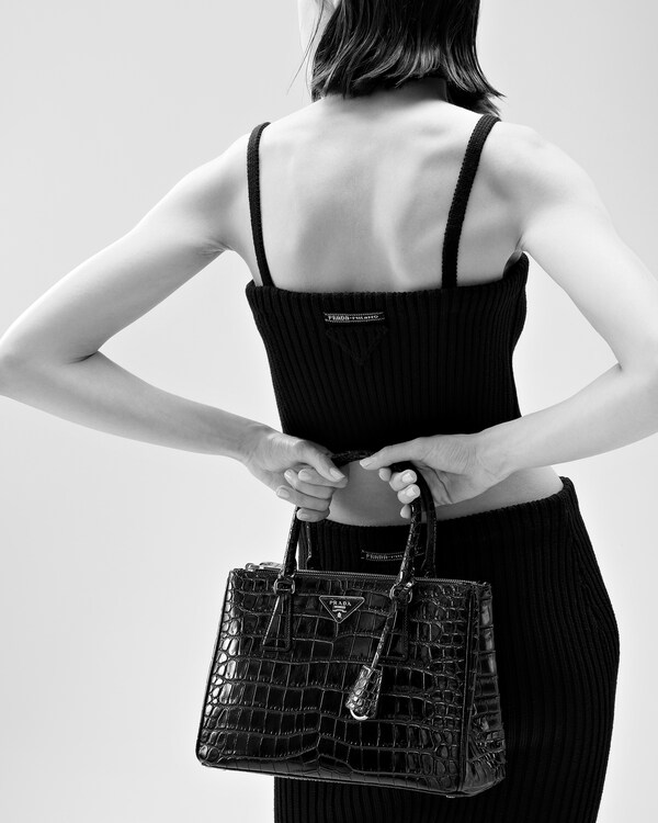 Prada Galleria medium crocodile leather bag - Clay Grey Prada Galleria medium crocodile leather bag - Clay Grey