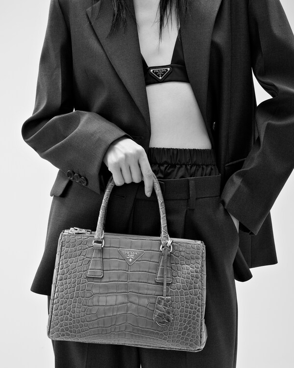 Prada Galleria medium crocodile leather bag - Papaya Prada Galleria medium crocodile leather bag - Papaya