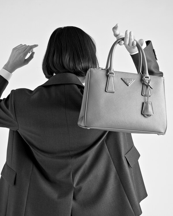 Prada Galleria medium Saffiano leather bag - Wisteria Prada Galleria medium Saffiano leather bag - Wisteria