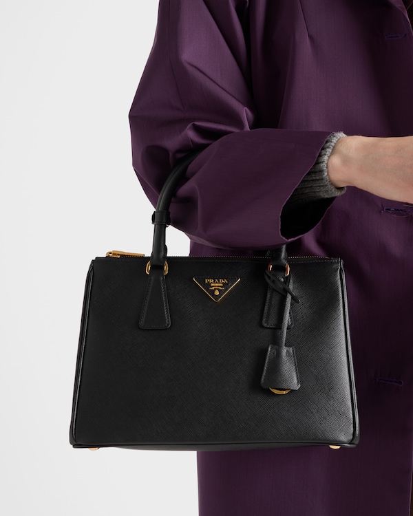 Prada Galleria medium Saffiano leather bag - Black Prada Galleria medium Saffiano leather bag - Black