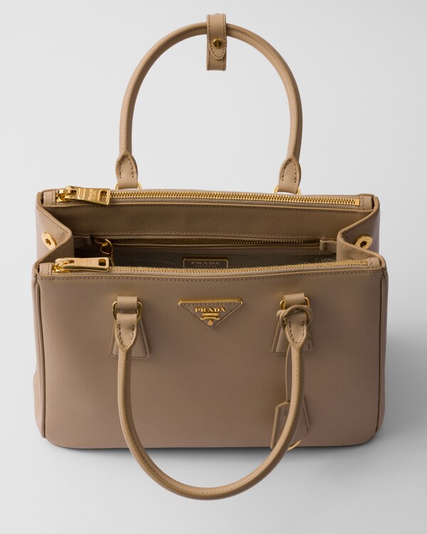Prada Galleria medium Saffiano leather bag - Sand Beige Prada Galleria medium Saffiano leather bag - Sand Beige