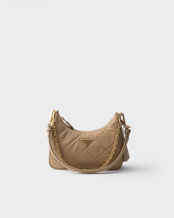 Prada Re-Edition绗缝再生尼龙迷你手袋 - 驼棕色 Prada Re-Edition绗缝再生尼龙迷你手袋 - 驼棕色