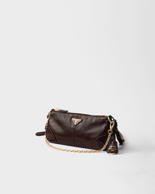 Prada Re-Edition 2002中号皮革单肩包 - 深棕色 Prada Re-Edition 2002中号皮革单肩包 - 深棕色