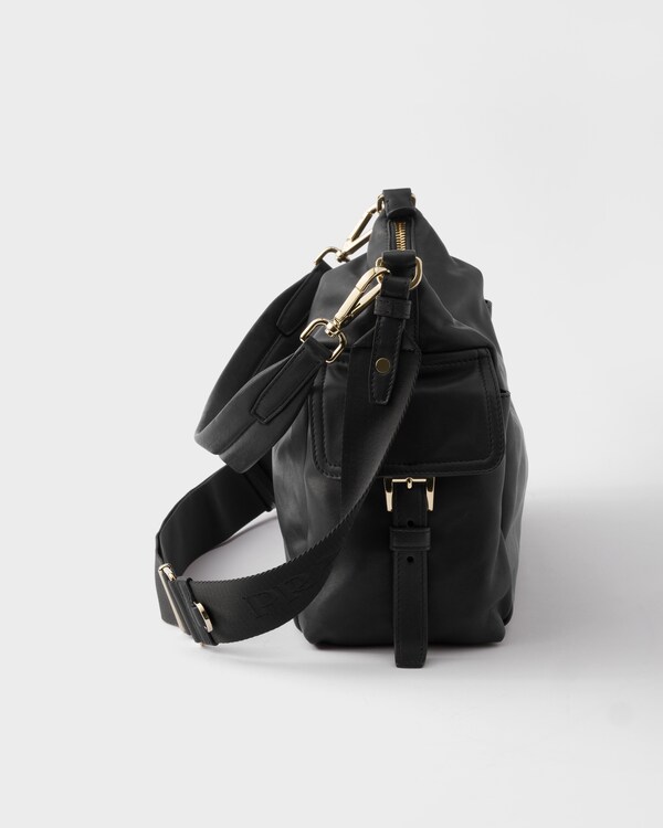 Prada Explore 大号Nappa皮革手袋 - 黑色 Prada Explore 大号Nappa皮革手袋 - 黑色