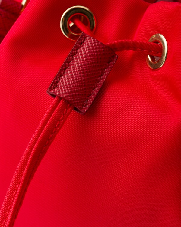 Prada Re-Edition 1978 Re-Nylon迷你手袋 - 红色 Prada Re-Edition 1978 Re-Nylon迷你手袋 - 红色