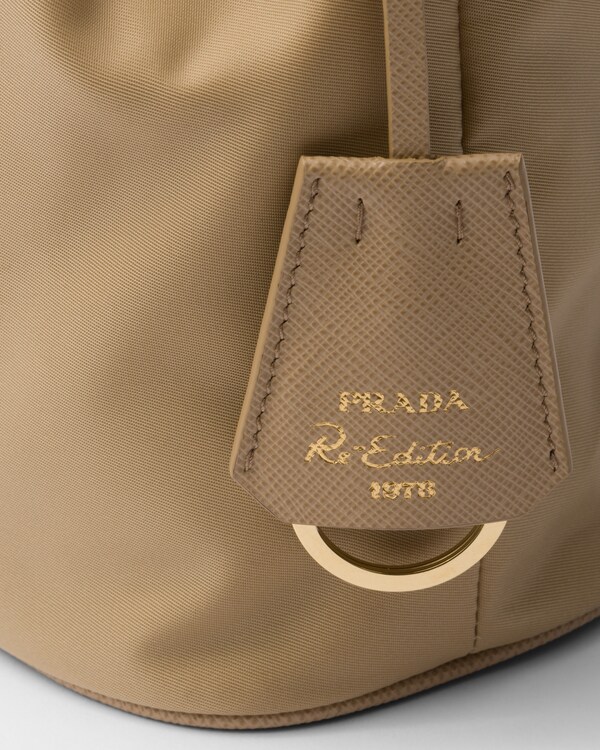 Prada Re-Edition 1978 Re-Nylon迷你手袋 - 驼棕色 Prada Re-Edition 1978 Re-Nylon迷你手袋 - 驼棕色