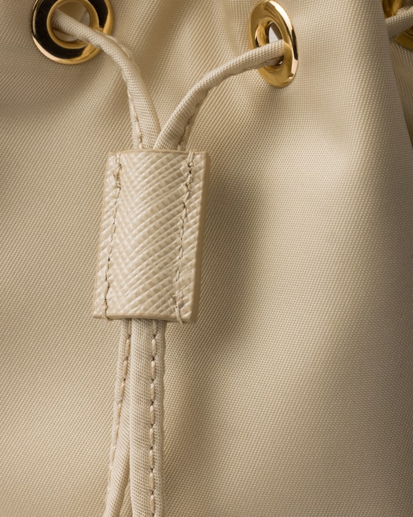 Prada Re-Edition 1978 再生尼龙迷你手袋 - 沙漠黄 Prada Re-Edition 1978 再生尼龙迷你手袋 - 沙漠黄