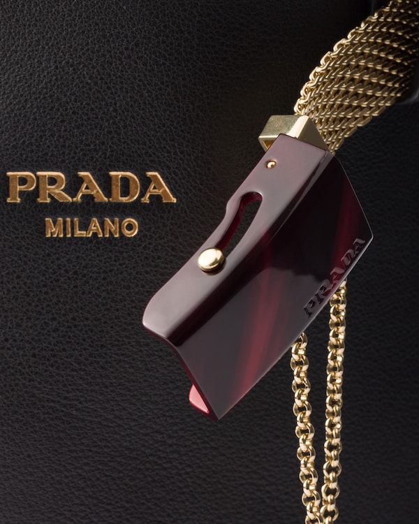 Prada Buckle皮革水桶包,带装饰系带 - 黑色 Prada Buckle皮革水桶包,带装饰系带 - 黑色