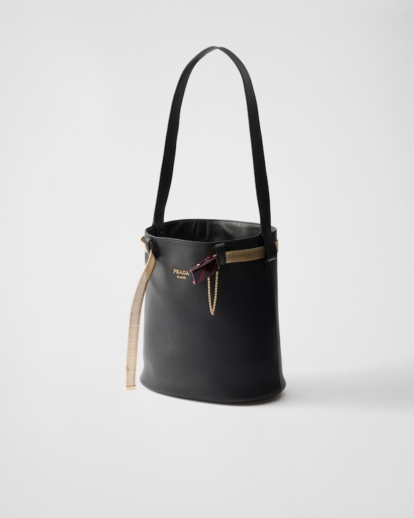 Prada Buckle皮革水桶包,带装饰系带 - 黑色 Prada Buckle皮革水桶包,带装饰系带 - 黑色