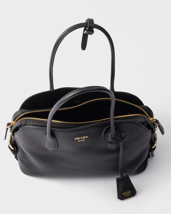 Prada Signet 中号皮革托特包 - 黑色 Prada Signet 中号皮革托特包 - 黑色