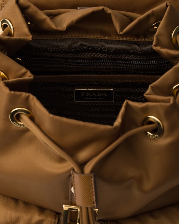 Prada Re-Edition 1978小号Re-Nylon背包 - 白兰地色 Prada Re-Edition 1978小号Re-Nylon背包 - 白兰地色