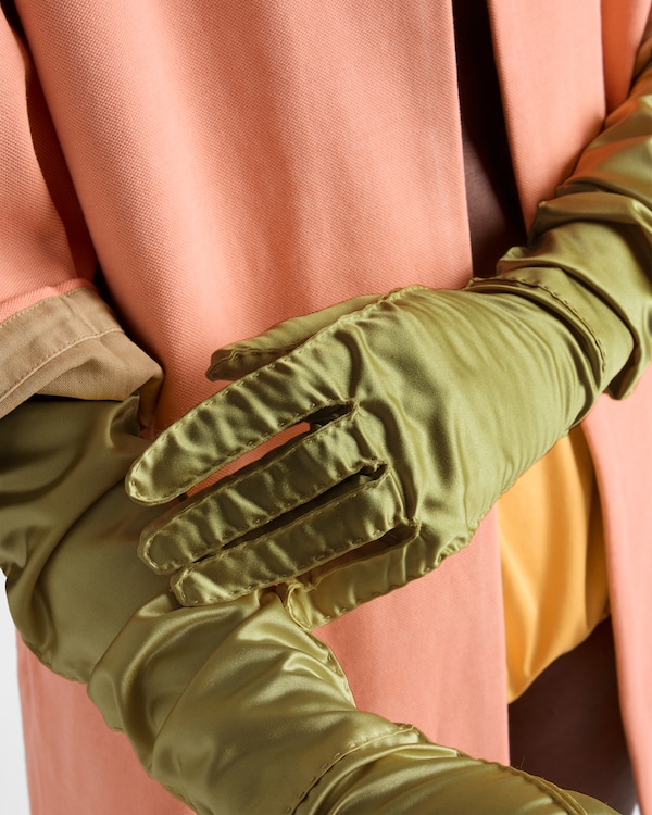 Satin gloves - Ivy Green Satin gloves - Ivy Green