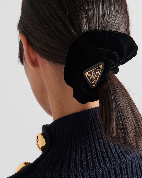 Velvet scrunchie - Black Velvet scrunchie - Black