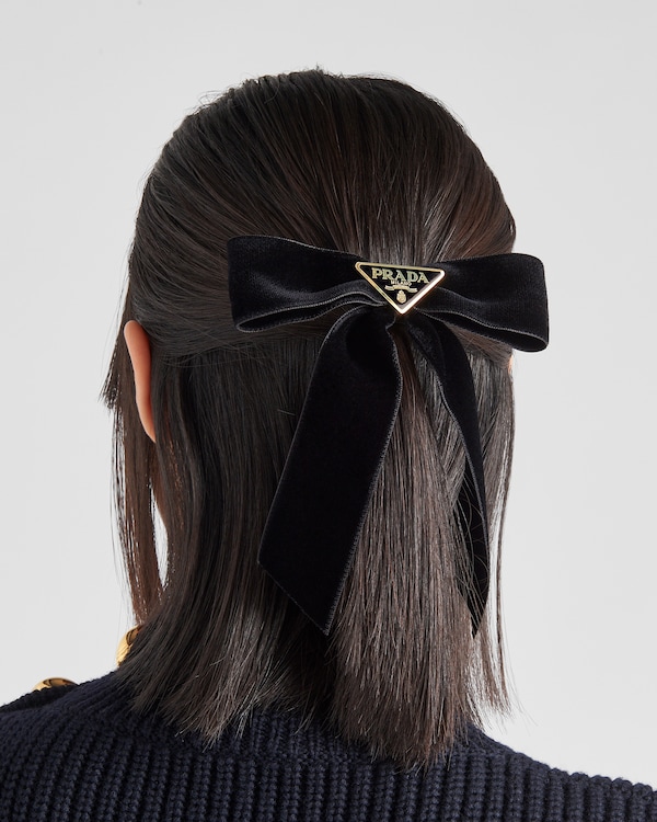Velvet hair clip - Black Velvet hair clip - Black