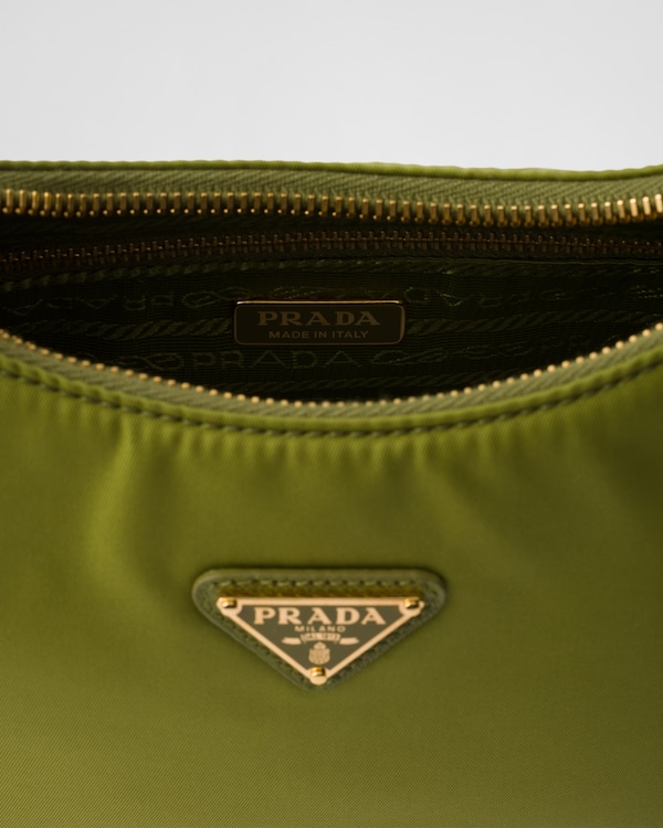 Prada Re-Edition 2005 再生尼龙迷你手袋 - 常春藤绿 Prada Re-Edition 2005 再生尼龙迷你手袋 - 常春藤绿