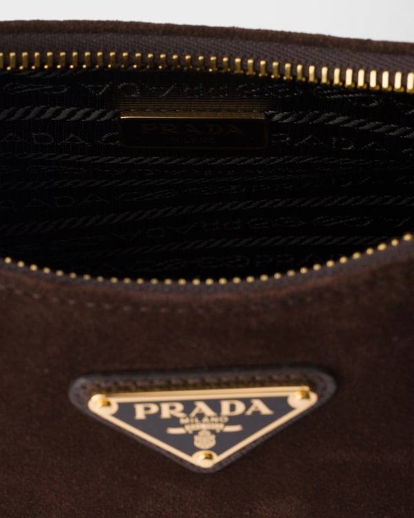 Prada Re-Edition 2005 绒面皮革迷你手袋 - 深棕色 Prada Re-Edition 2005 绒面皮革迷你手袋 - 深棕色
