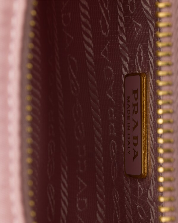 Prada Re-Edition 2005 Re-Nylon and Saffiano mini bag - Pesco Prada Re-Edition 2005 Re-Nylon and Saffiano mini bag - Pesco