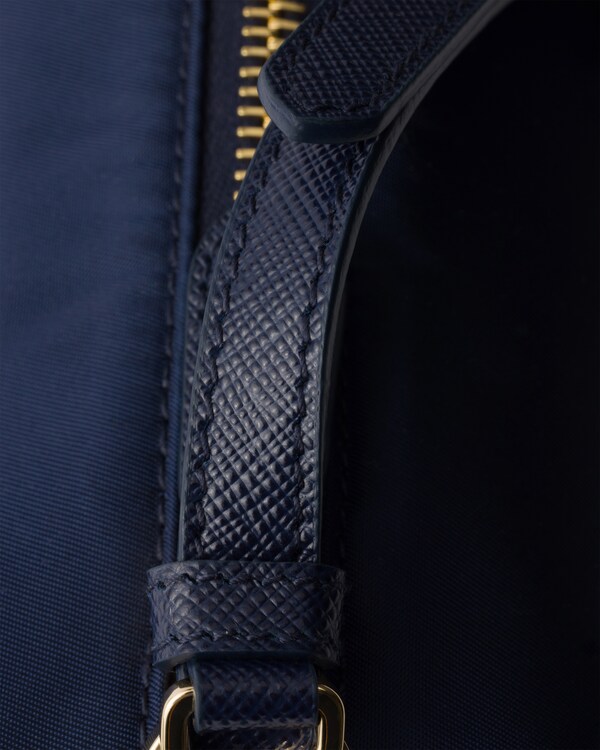 Re-Nylon pouch - Baltic Blue Re-Nylon pouch - Baltic Blue