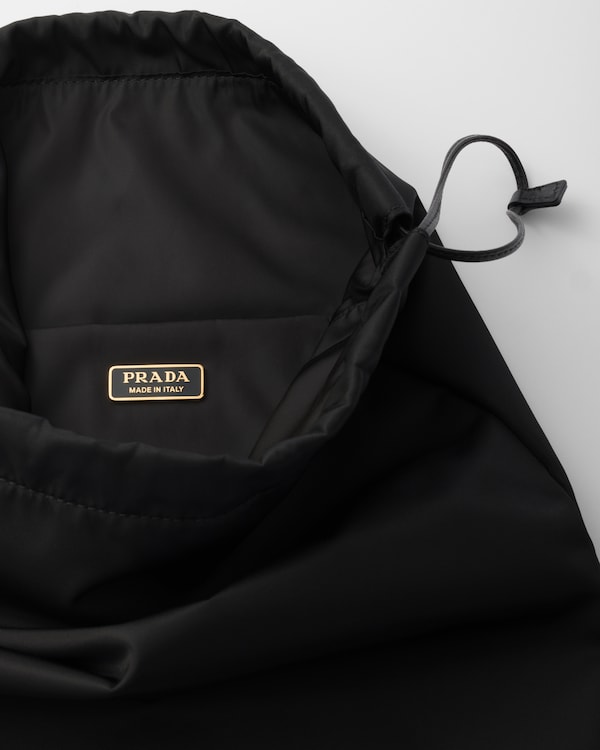 Prada Wish Re-Nylon pouch - Black Prada Wish Re-Nylon pouch - Black
