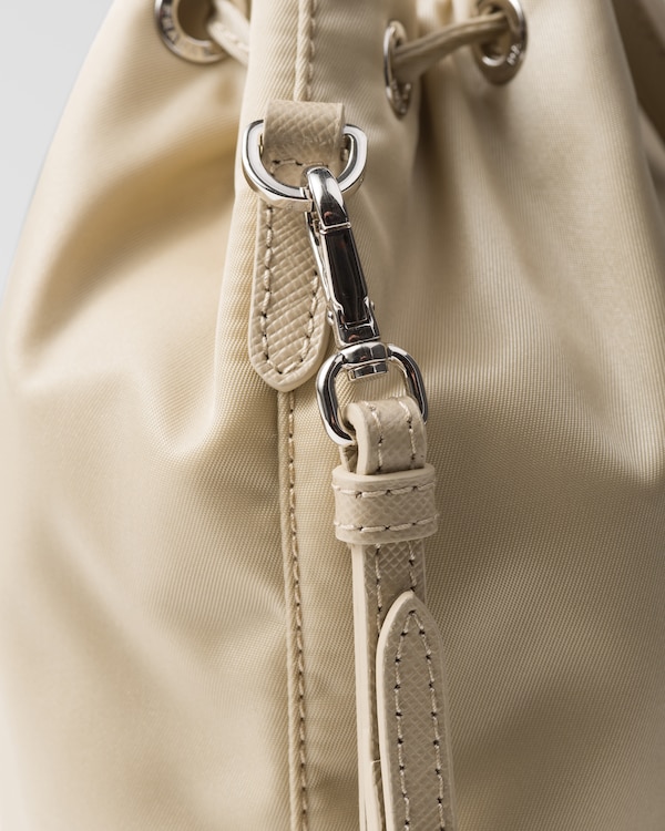 Re-Nylon pouch - Desert Beige Re-Nylon pouch - Desert Beige
