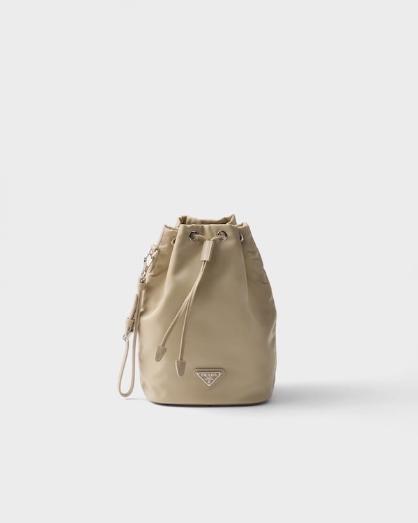 Re-Nylon pouch - Desert Beige Re-Nylon pouch - Desert Beige
