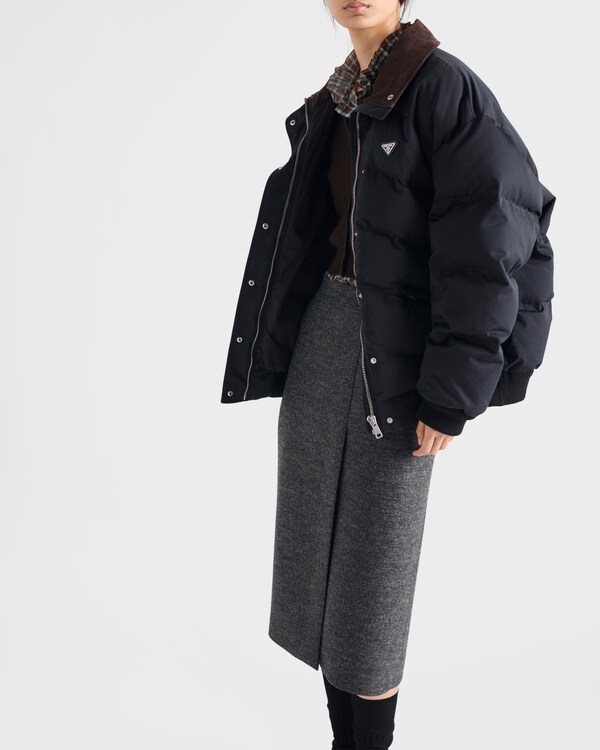 Medium-weight compact poplin down jacket - Black Medium-weight compact poplin down jacket - Black