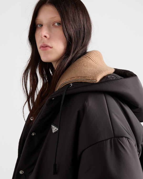 Lightweight Re-Nylon raincoat - Black Lightweight Re-Nylon raincoat - Black