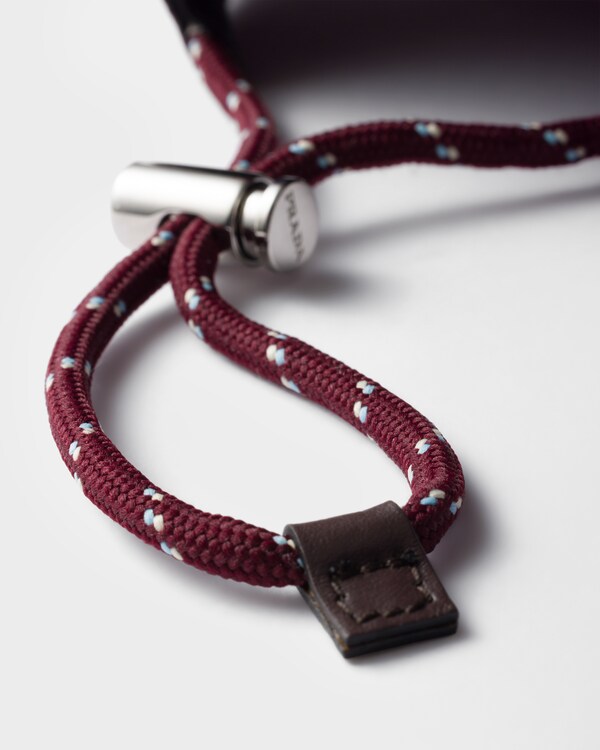 Prada Speedrock Re-Nylon棒球帽 - 酒红色 Prada Speedrock Re-Nylon棒球帽 - 酒红色