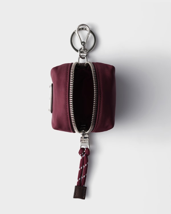 Prada Speedrock再生尼龙钥匙扣饰件 - 酒红色 Prada Speedrock再生尼龙钥匙扣饰件 - 酒红色
