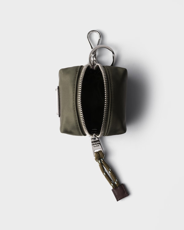 Prada Speedrock再生尼龙钥匙扣饰件 - 塞尔瓦绿 Prada Speedrock再生尼龙钥匙扣饰件 - 塞尔瓦绿