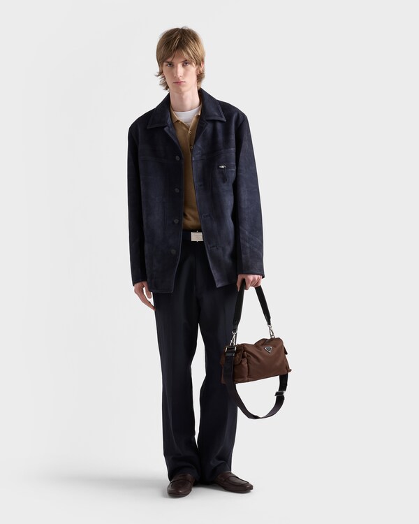 Prada Explore Re-Nylon与皮革手袋 - 赭褐色 Prada Explore Re-Nylon与皮革手袋 - 赭褐色