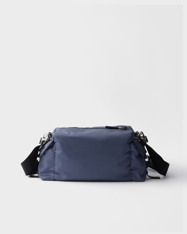 Prada Explore Re-Nylon与皮革手袋 - 航天蓝 Prada Explore Re-Nylon与皮革手袋 - 航天蓝